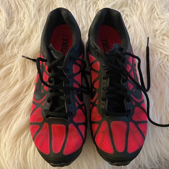 NIKE Air max athletic shoes - Picture 4 of 16